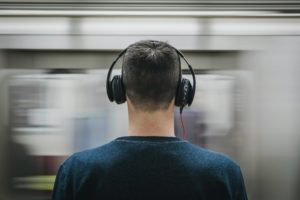 Noise cancelling headphones vs regular
